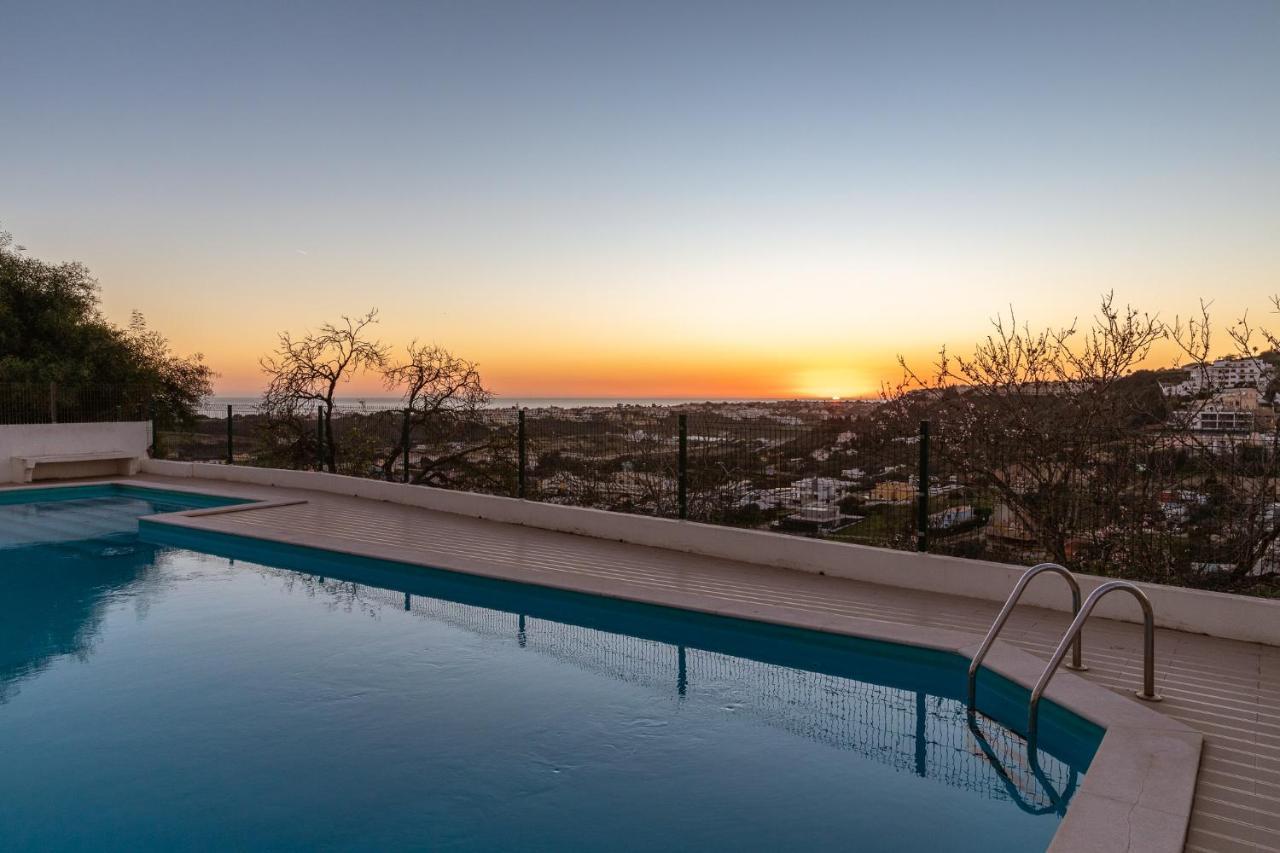 Apartamento Sunset On The Sea Albufeira Exterior foto